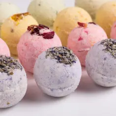 Bomby do kąpieli - top 5 przepisów na świetne domowe SPA